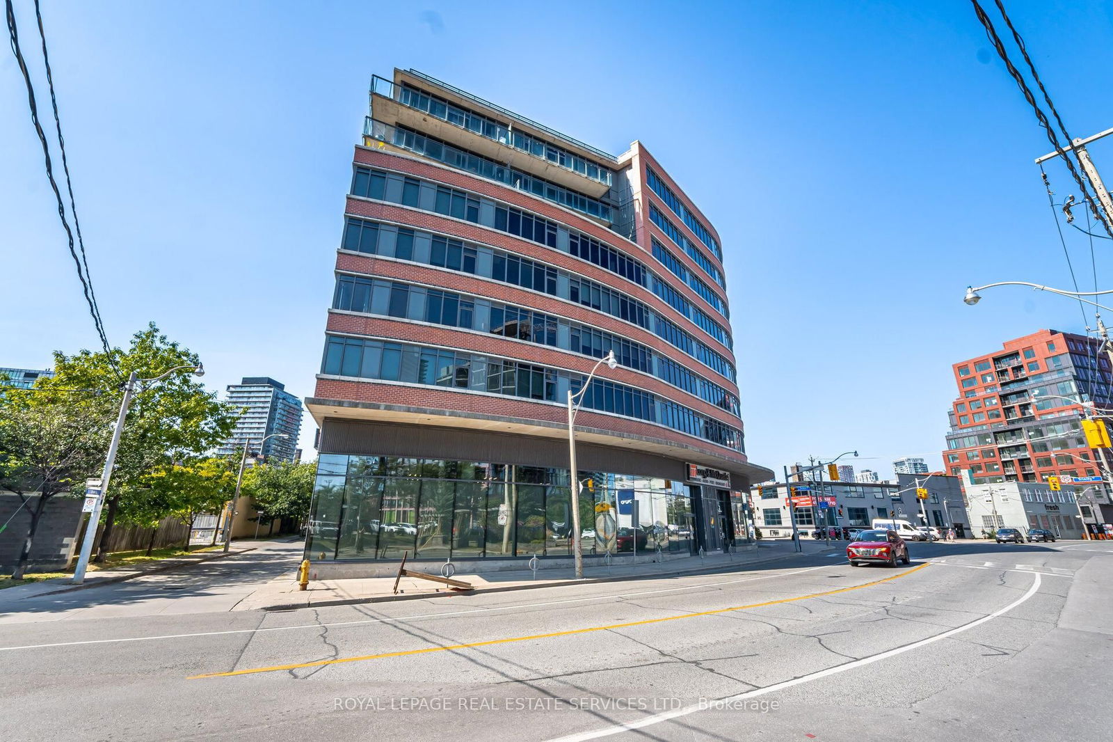 Condo for sale at 201-90 Trinity Street, Toronto, Moss Park, M5A 0E4 - MLS: C12211076
