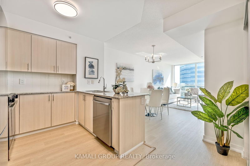 home for sale on 1608-5740 Yonge Street
