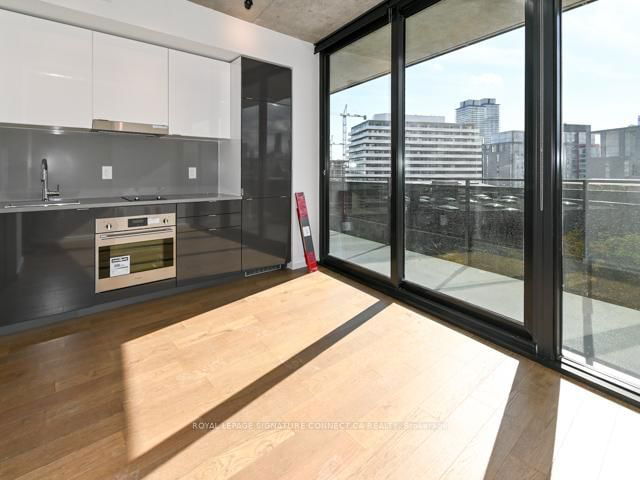 405 - 21 Lawren Harris Square