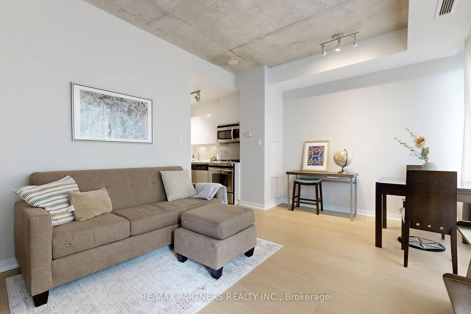 Condo for sale at 604-127 Queen Street, Toronto, Church-Yonge Corridor, M5C 1S3 - MLS: C12211106
