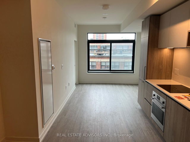 310 - 181 Sterling Road