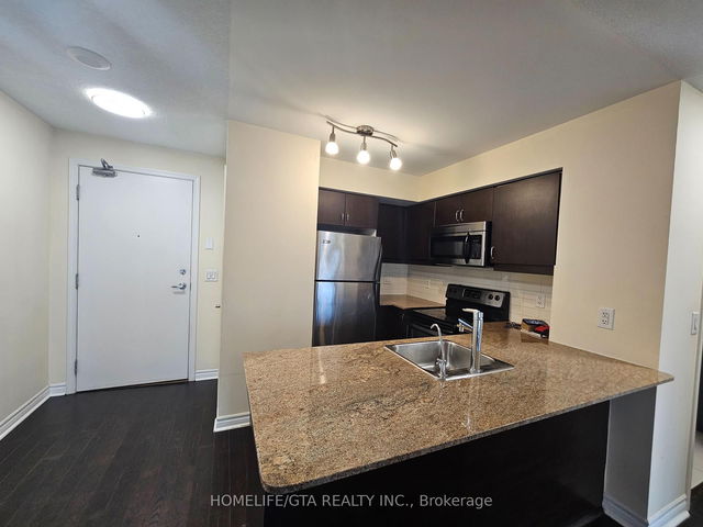 524 - 27 Rean Drive