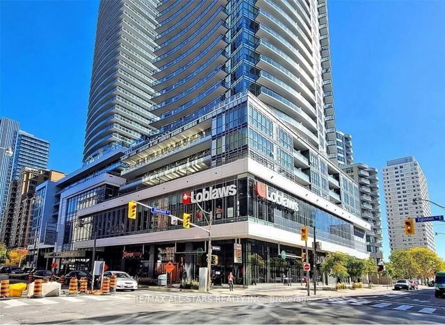 1011 - 98 Lillian Street