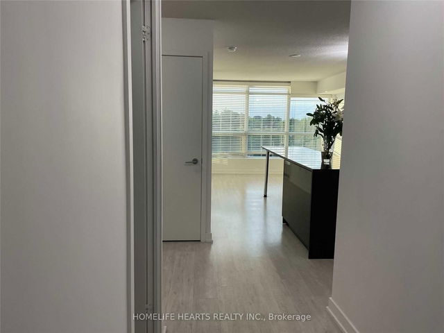 503 - 15 Singer Court