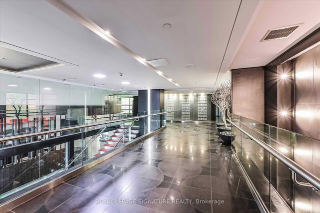 PH10 - 210 Victoria Street