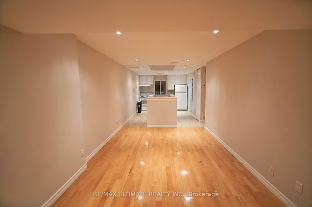 Upper - 35 Longboat Avenue