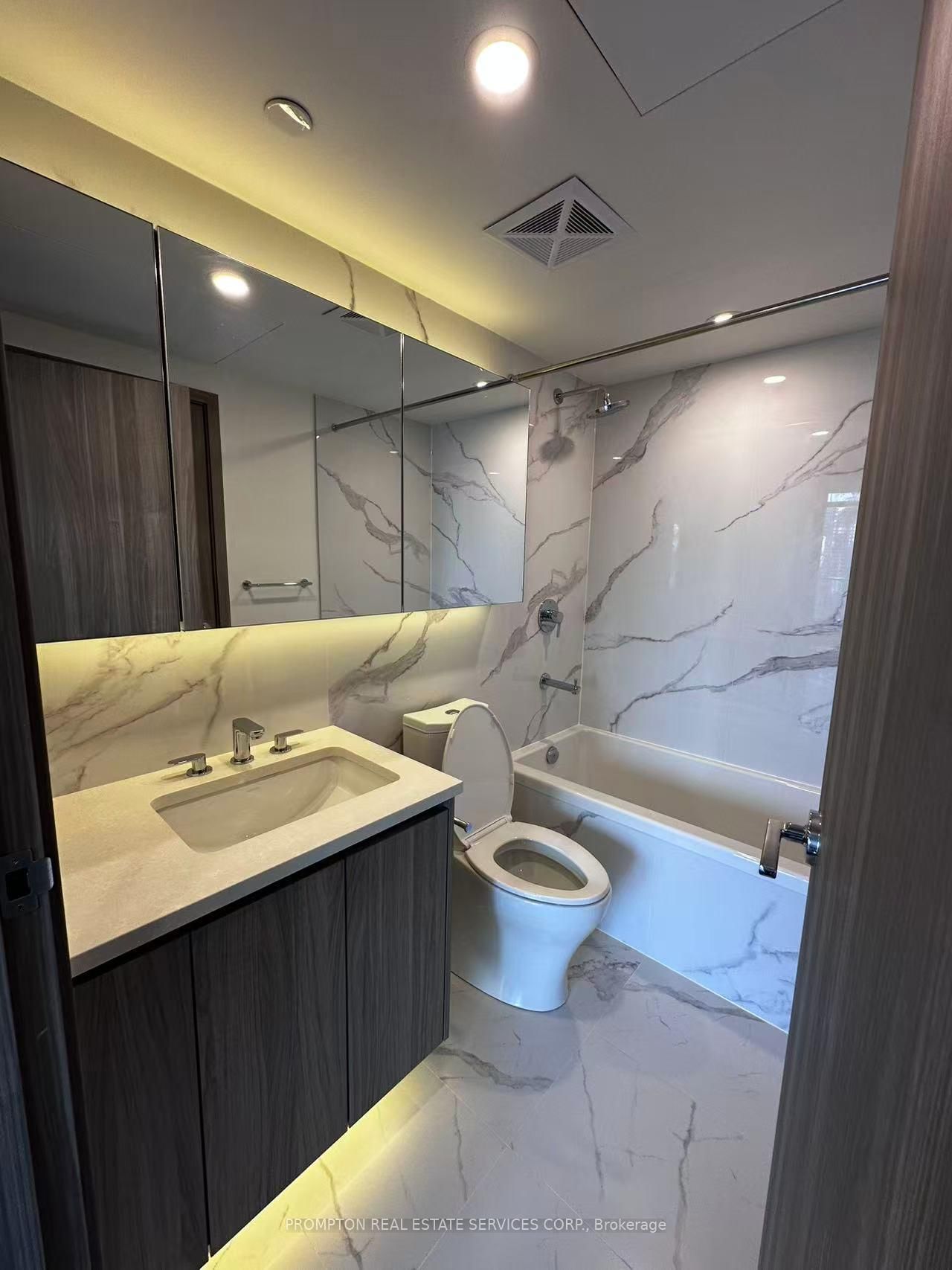 1 Concord Cityplace Way, Unit 3815 - Photo 9