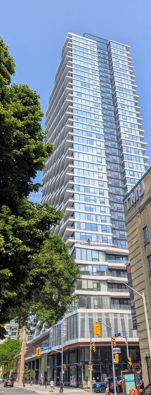 PH 12 - 85 Wood Street