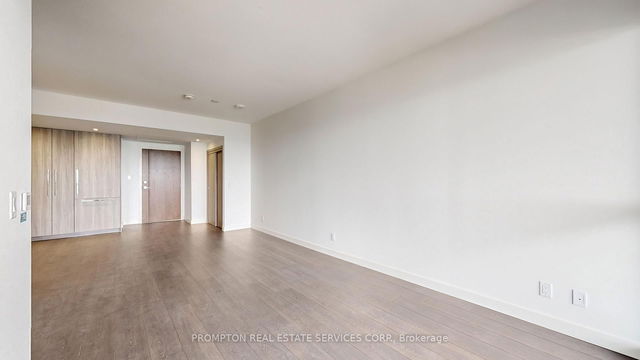 2608 - 85 MCMAHON Drive