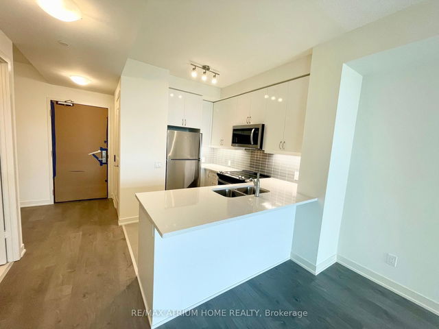 2102 - 4955 Yonge Street