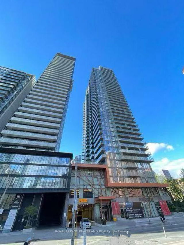 1606 - 50 Wellesley Street