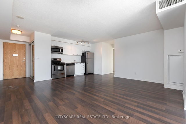 1907 - 38 Joe Shuster Way