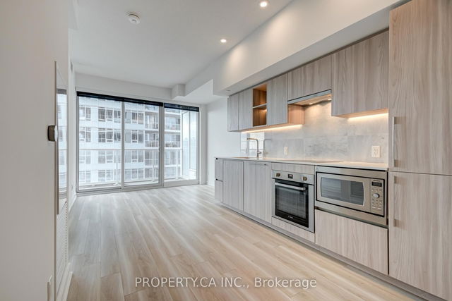 3705 - 17 Bathurst Street