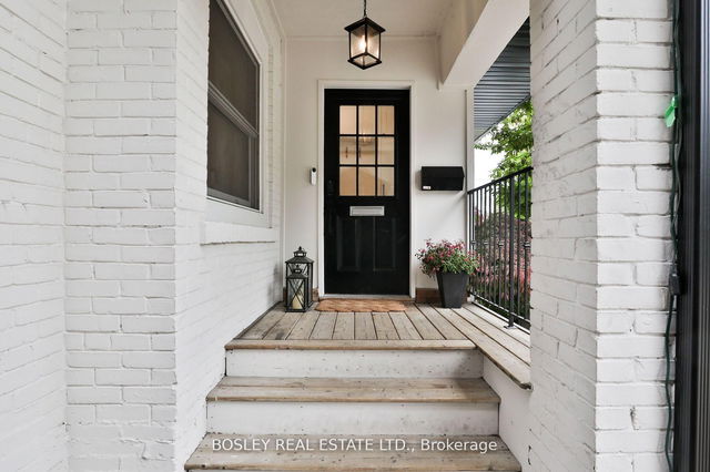 568 Balliol Street