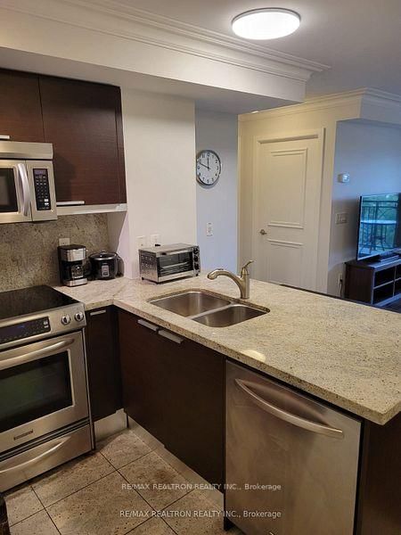 Condo for sale at 401-650 Sheppard Avenue, Toronto, Bayview Village, M2K 3E4 - MLS: C12212343