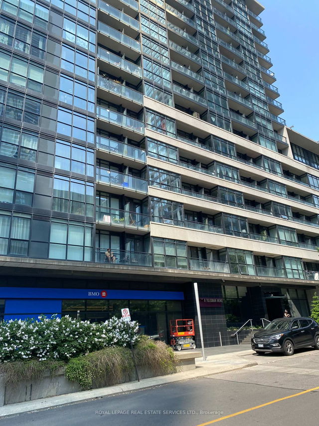 526 - 8 Telegram Mews