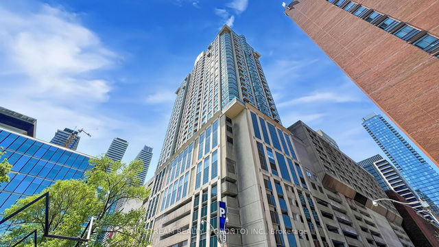 2616 - 8 Park Road