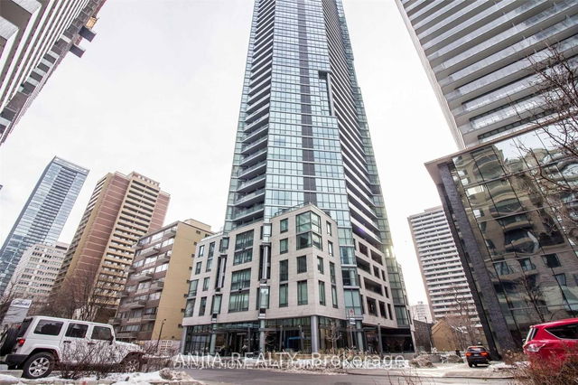 3305 - 45 Charles Street