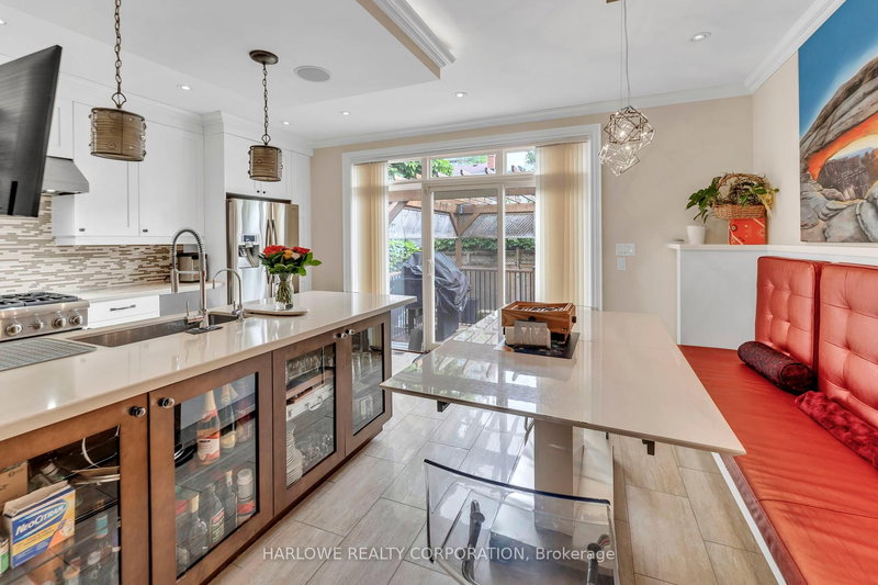 45 Briar Hill Ave, Toronto, M4R 1H7 | Image 3