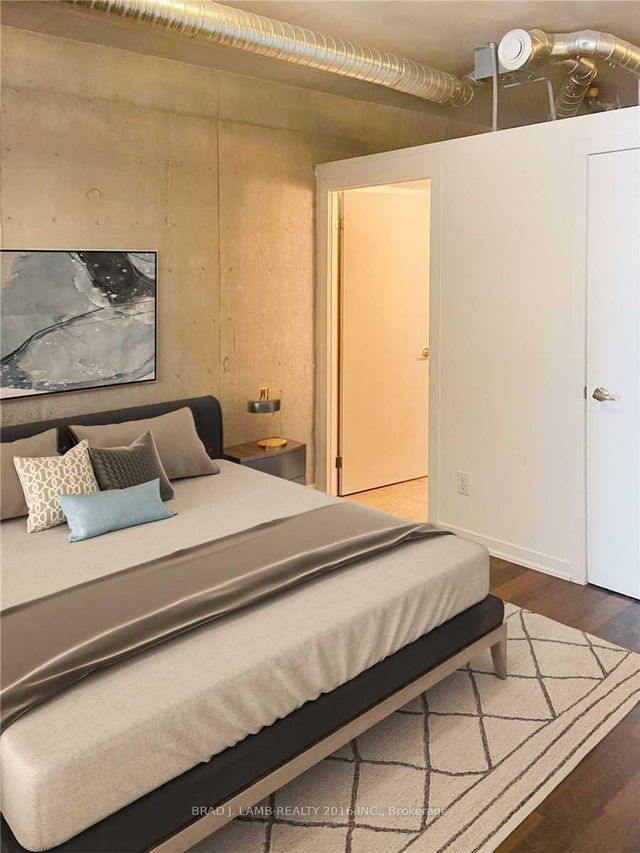 303 - 38 Joe Shuster Way