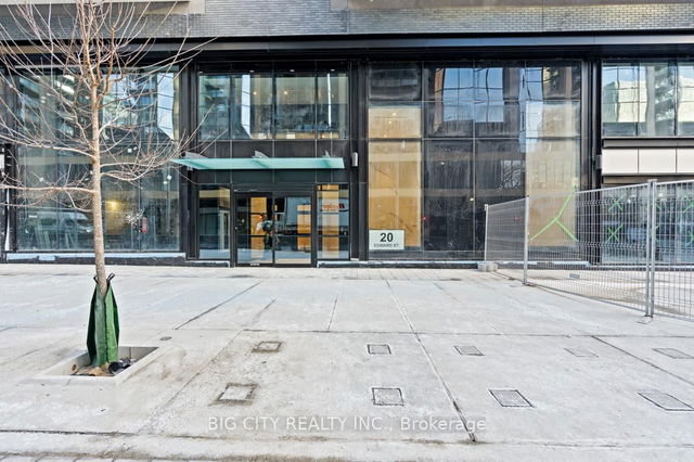 1316 - 20 Edward Street