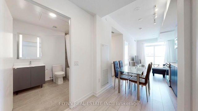 610 - 500 Dupont Street