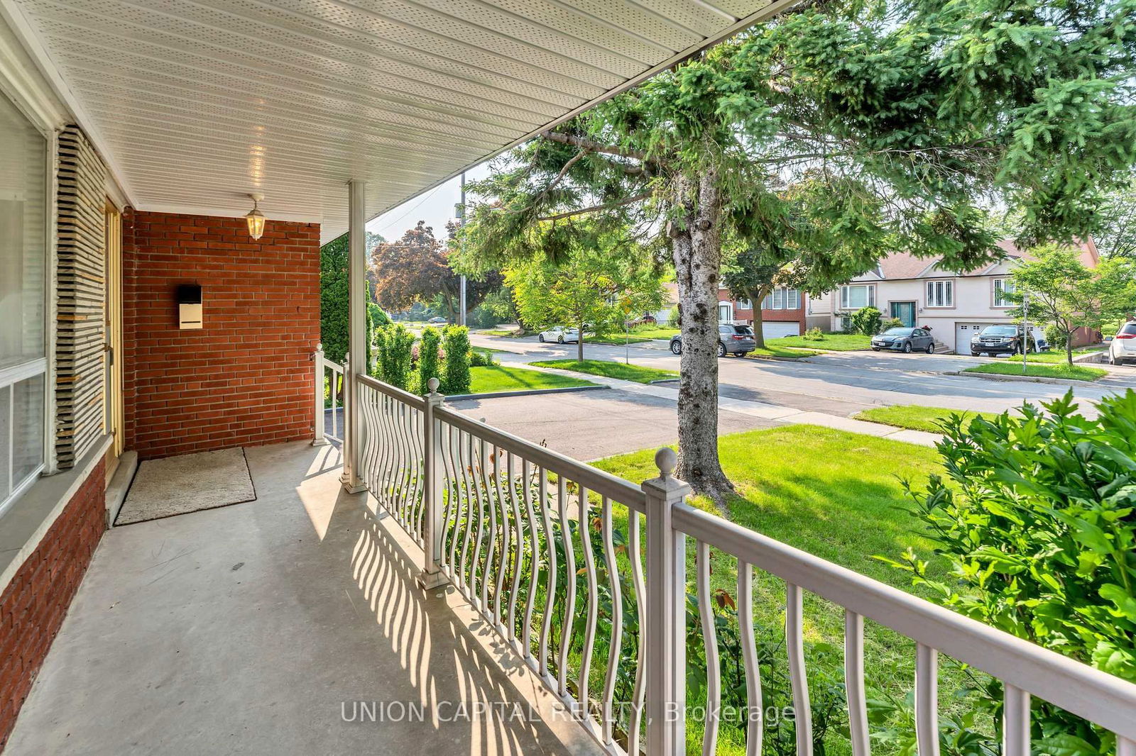 Detached House for sale at 43 Ernest Avenue, Toronto, Pleasant View, M2J 3T4 - MLS: C12213107
