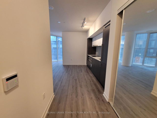 820 - 138 Downes Street