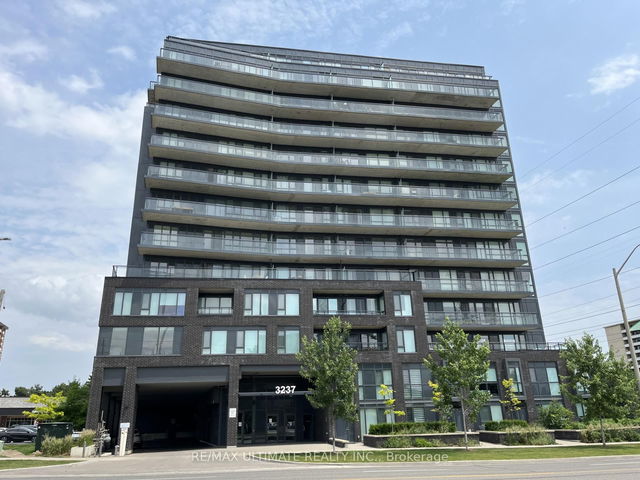 1211 - 3237 Bayview Avenue