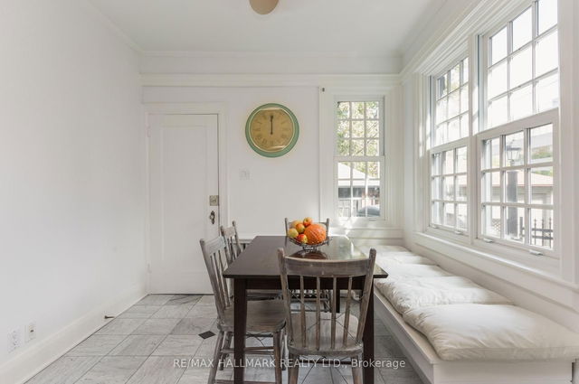 Main - 321 Palmerston Boulevard
