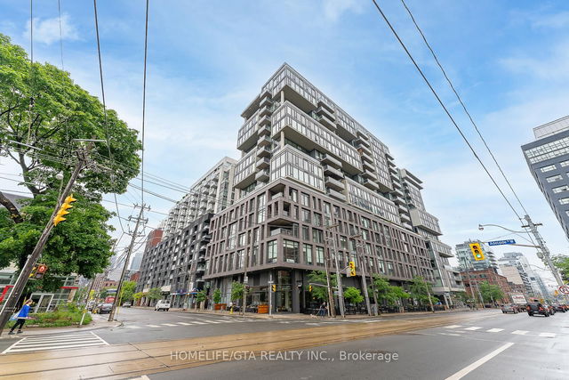 215 - 525 Adelaide Street