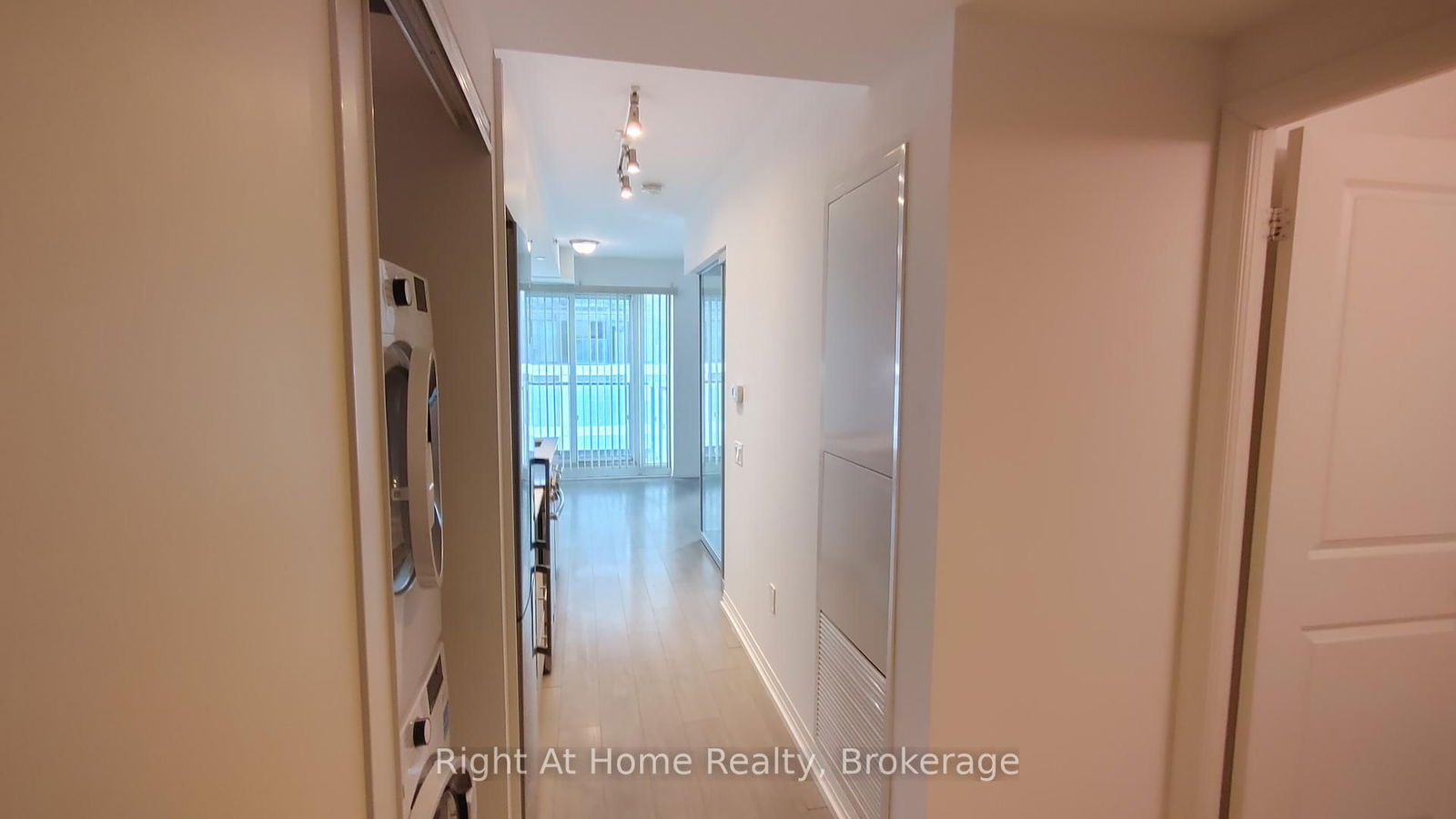 Condo for sale at 1818-251 Jarvis Street, Toronto, Church-Yonge Corridor, M5B 0C3 - MLS: C12213587