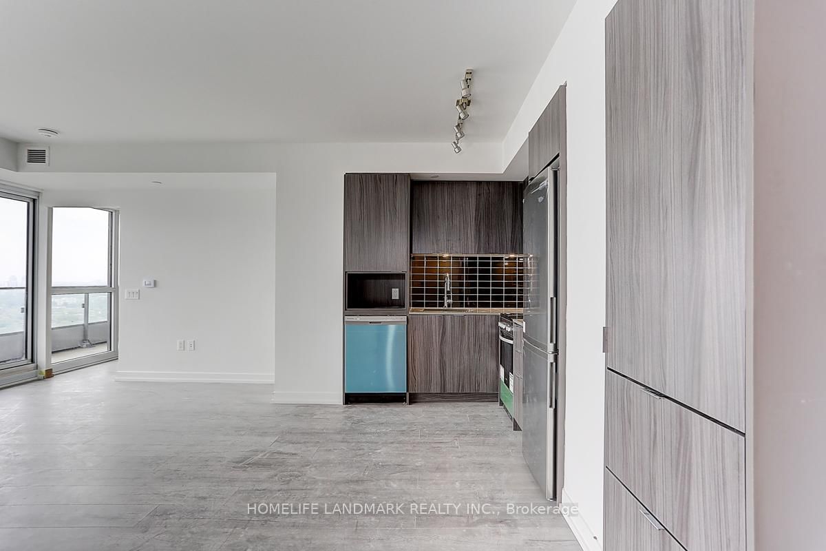 395 Bloor Street E, Unit 4303 - Photo 13