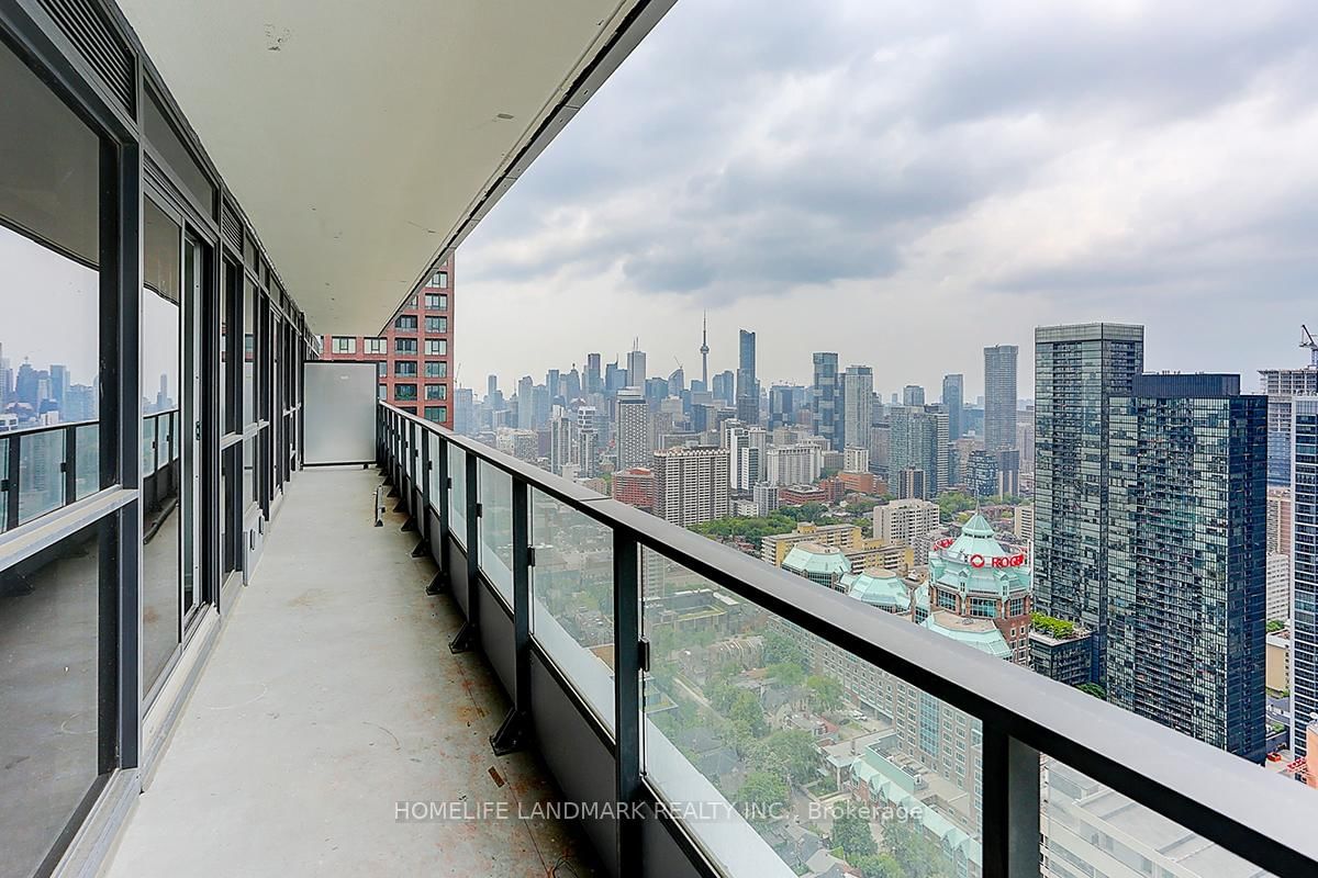 395 Bloor Street E, Unit 4303 - Photo 32