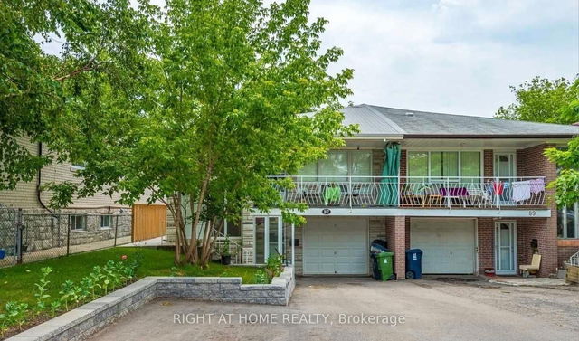 Upper - 87 Fontainbleau Drive