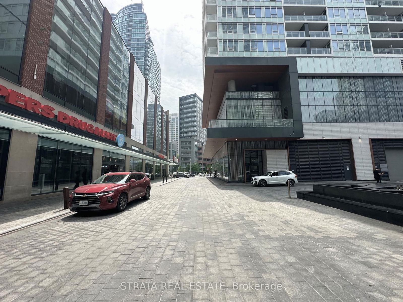 Condo for sale at 3915-19 Bathurst Street, Toronto, Waterfront Communities C1, M5V 0N2 - MLS: C12213976