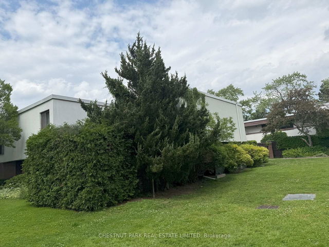 24 - 390 Woodsworth Road