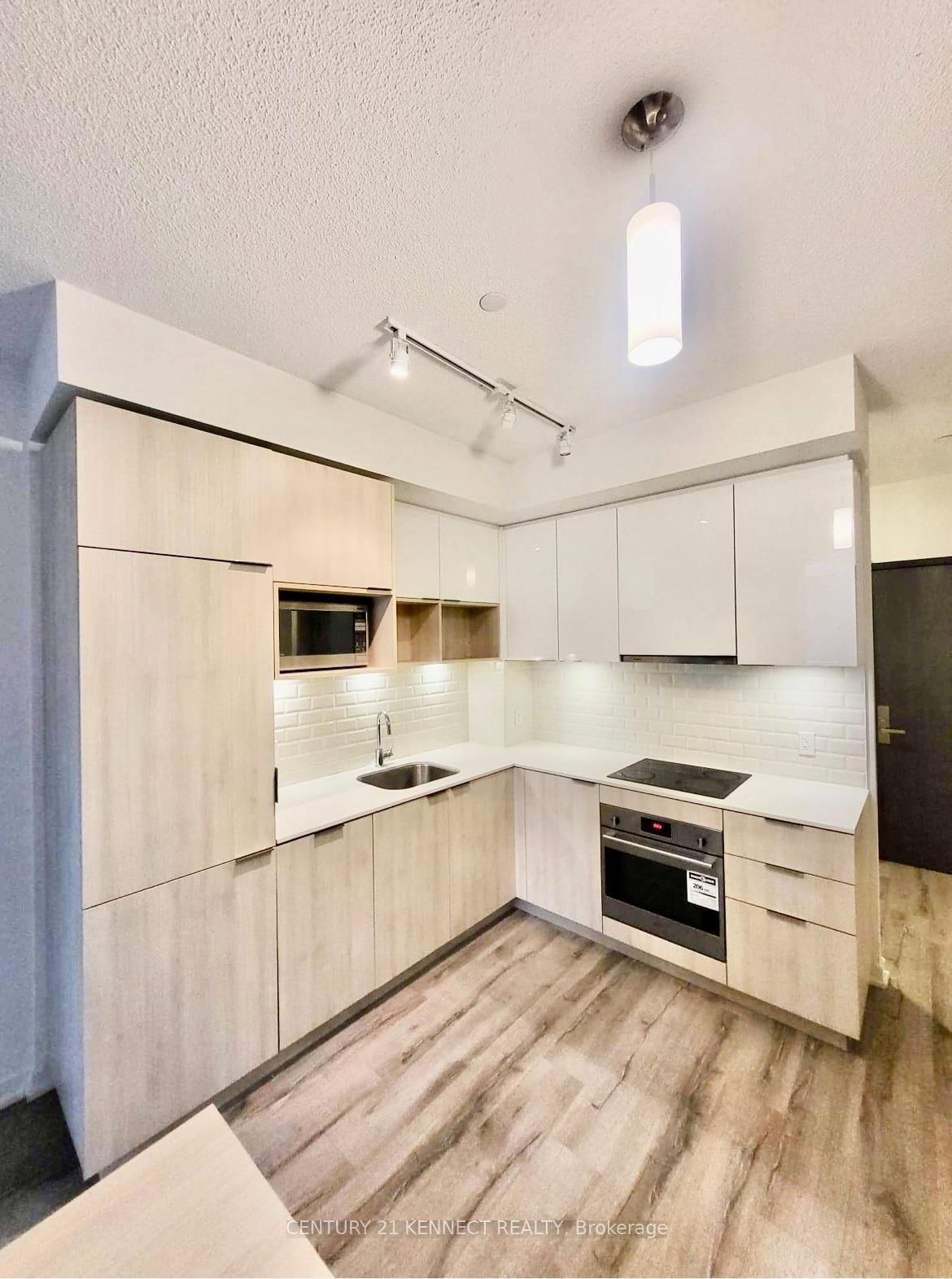 Condo for sale at 613-52 Forest Manor Road, Toronto, Henry Farm, M2J 0E2 - MLS: C12214437
