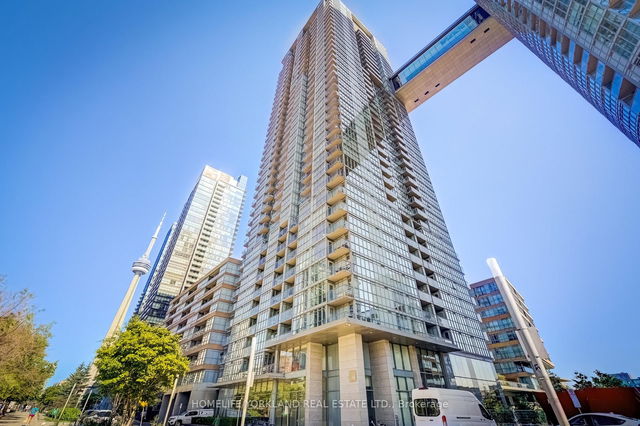1706 - 15 Iceboat Terrace