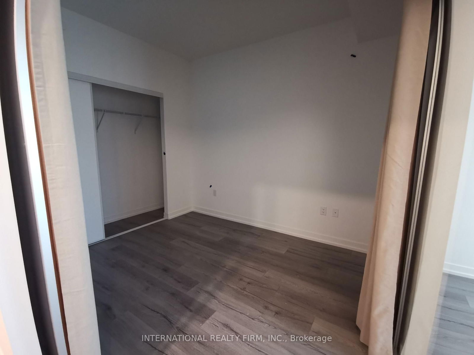 Condo for sale at 5101-395 Bloor Street, Toronto, North St. James Town, M4W 0B4 - MLS: C12214543