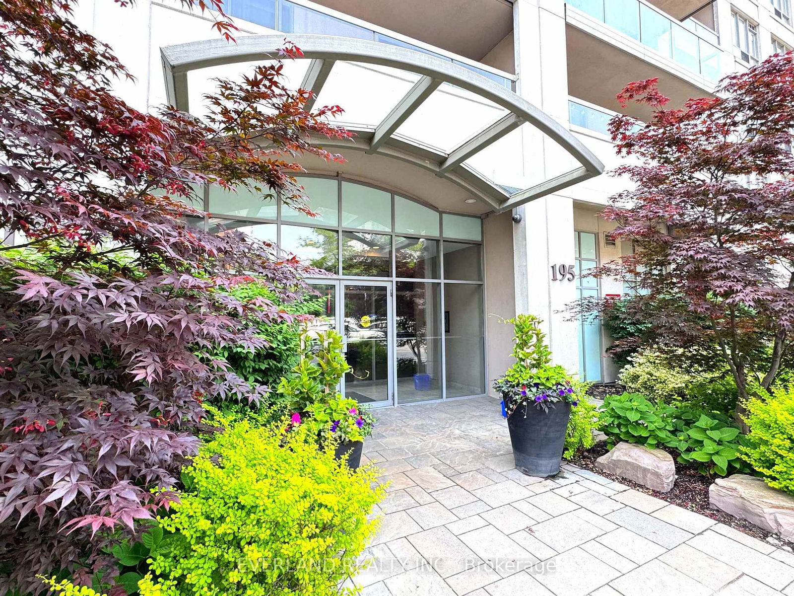 Condo for sale at 105-195 Merton Street, Toronto, Mount Pleasant West, M4S 3H6 - MLS: C12214568