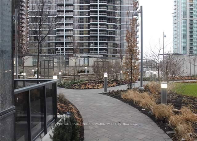 1816 - 5 Sheppard Avenue E