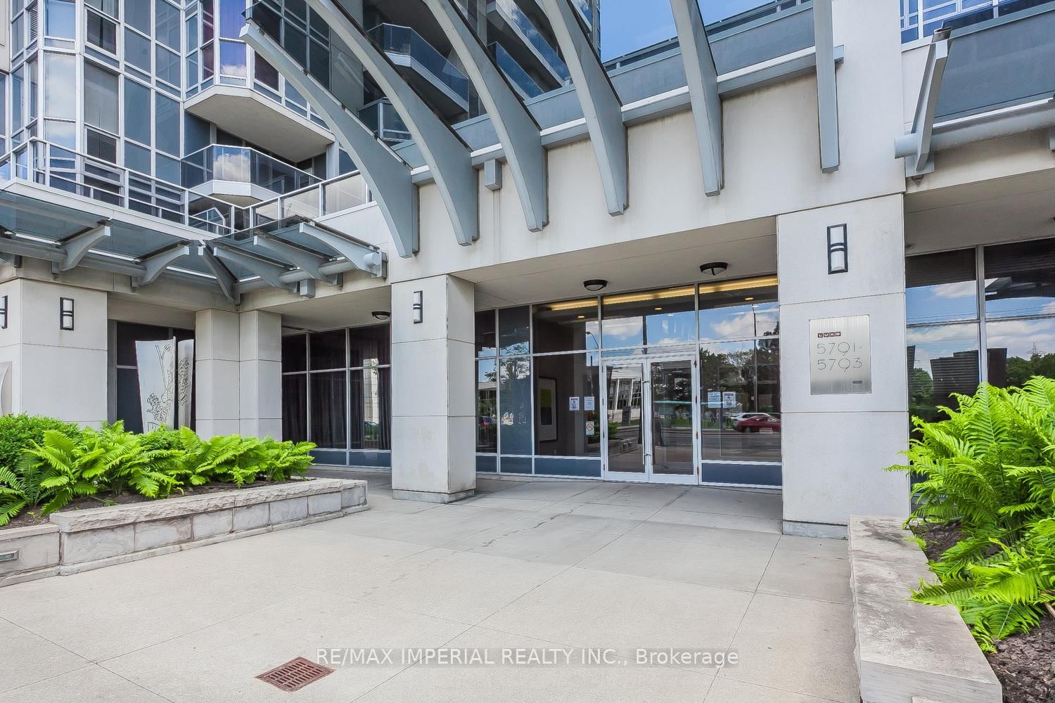 Condo for sale at 2006-5793 Yonge Street, Toronto, Newtonbrook East, M2M 0A9 - MLS: C12214838