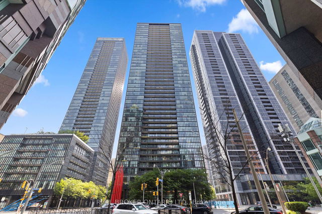 PH 4403 - 110 Charles Street