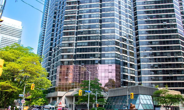 3403 - 1001 Bay Street
