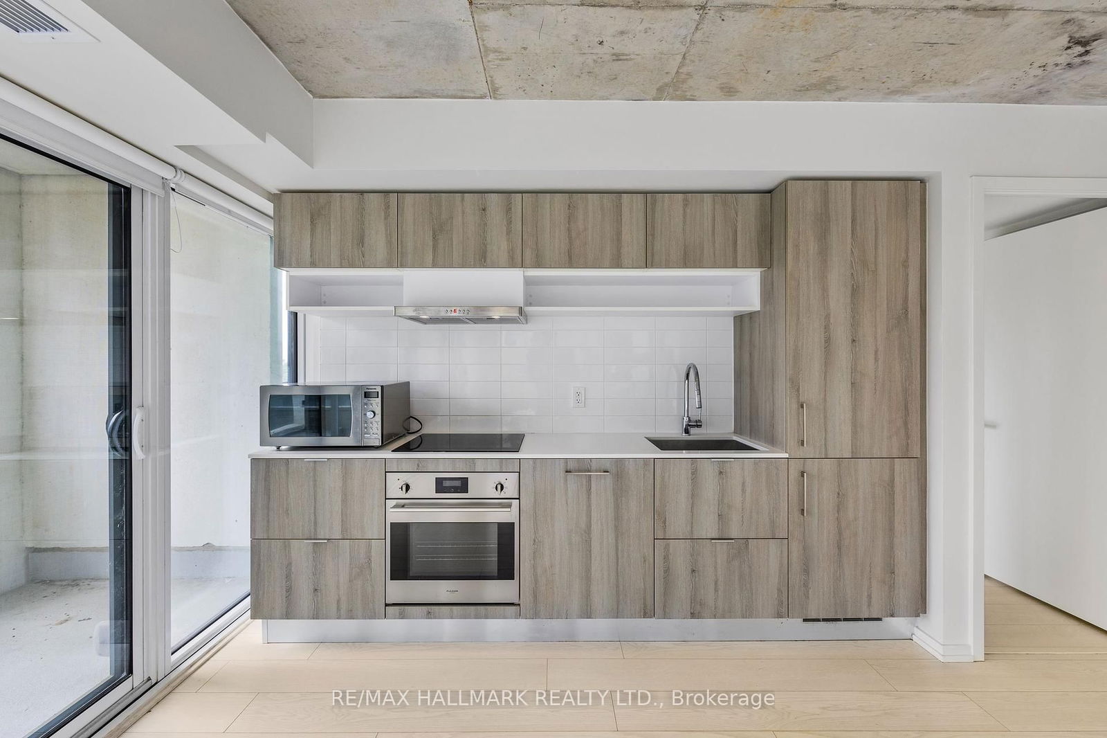 Condo for sale at 807-5 Soudan Avenue, Toronto, Mount Pleasant West, M4S 0B1 - MLS: C12215375