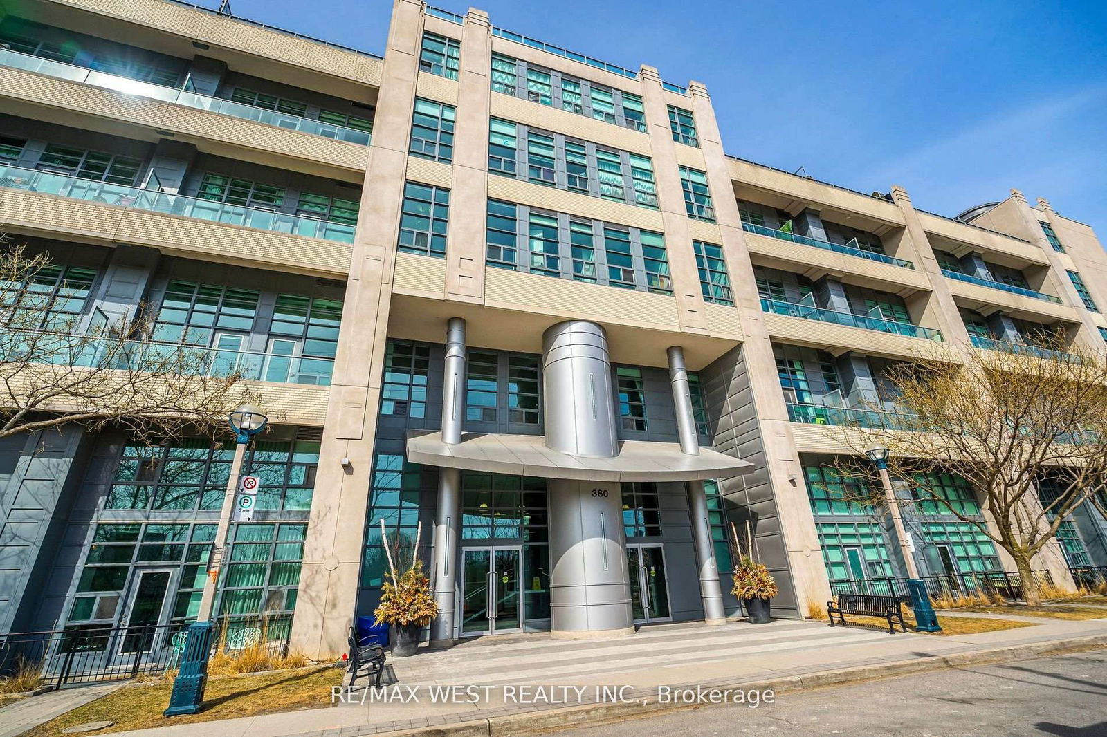 Condo for sale at 333-380 Macpherson Avenue, Toronto, Casa Loma, M4V 3E3 - MLS: C12215411