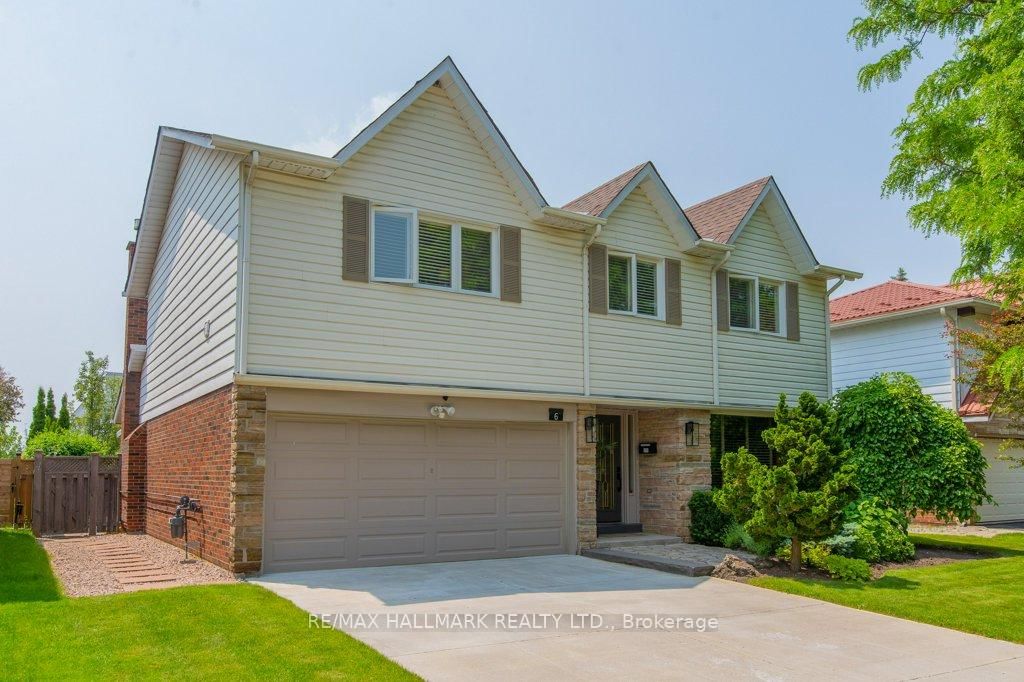 Property at 6 Tumbleweed