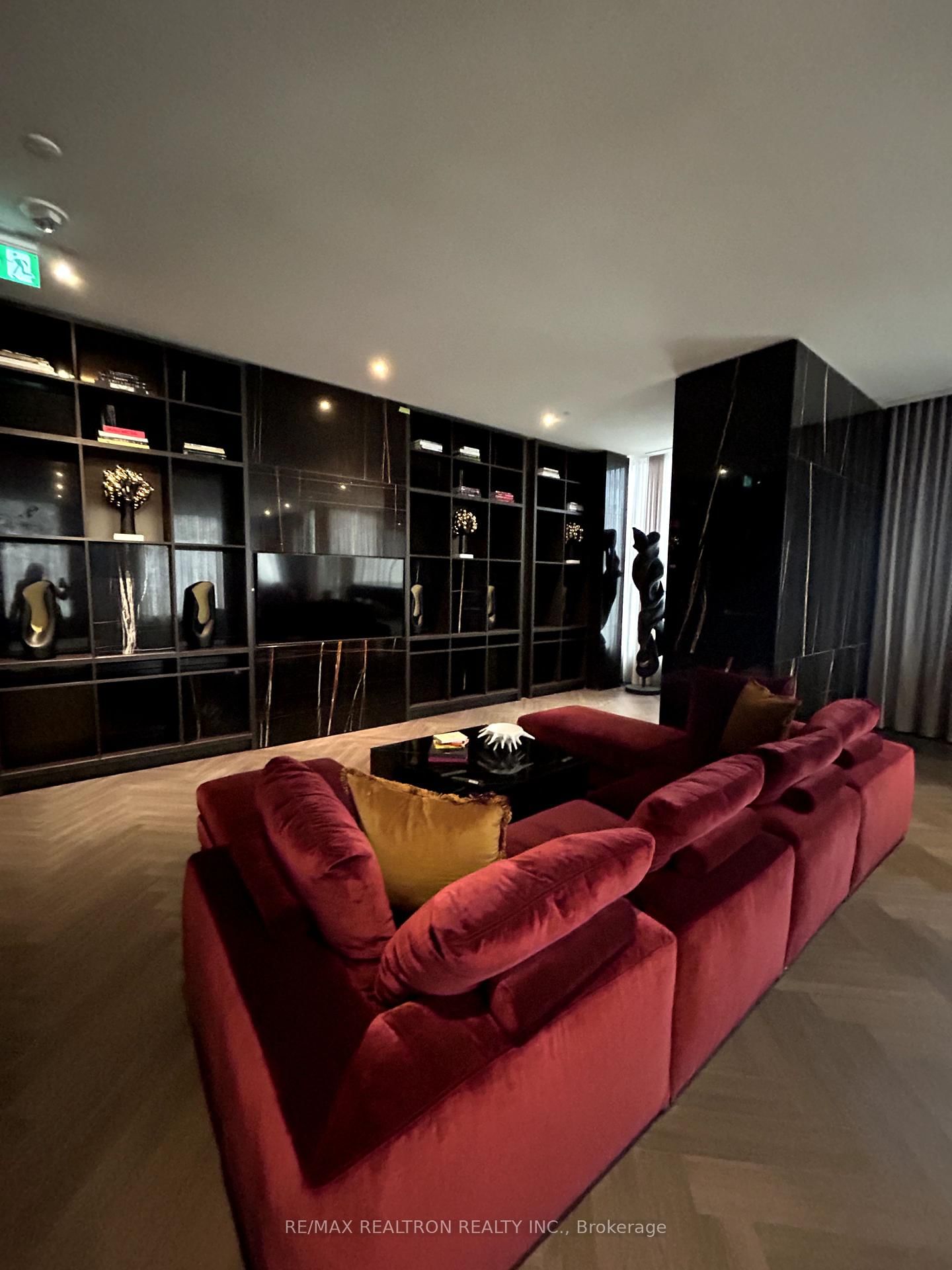 Condo for sale at 5804-11 Yorkville Avenue, Toronto, Annex, M4W 1L2 - MLS: C12215554