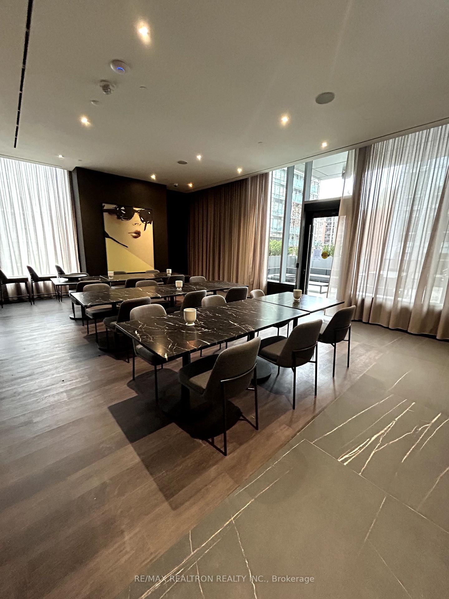 Condo for sale at 5804-11 Yorkville Avenue, Toronto, Annex, M4W 1L2 - MLS: C12215554